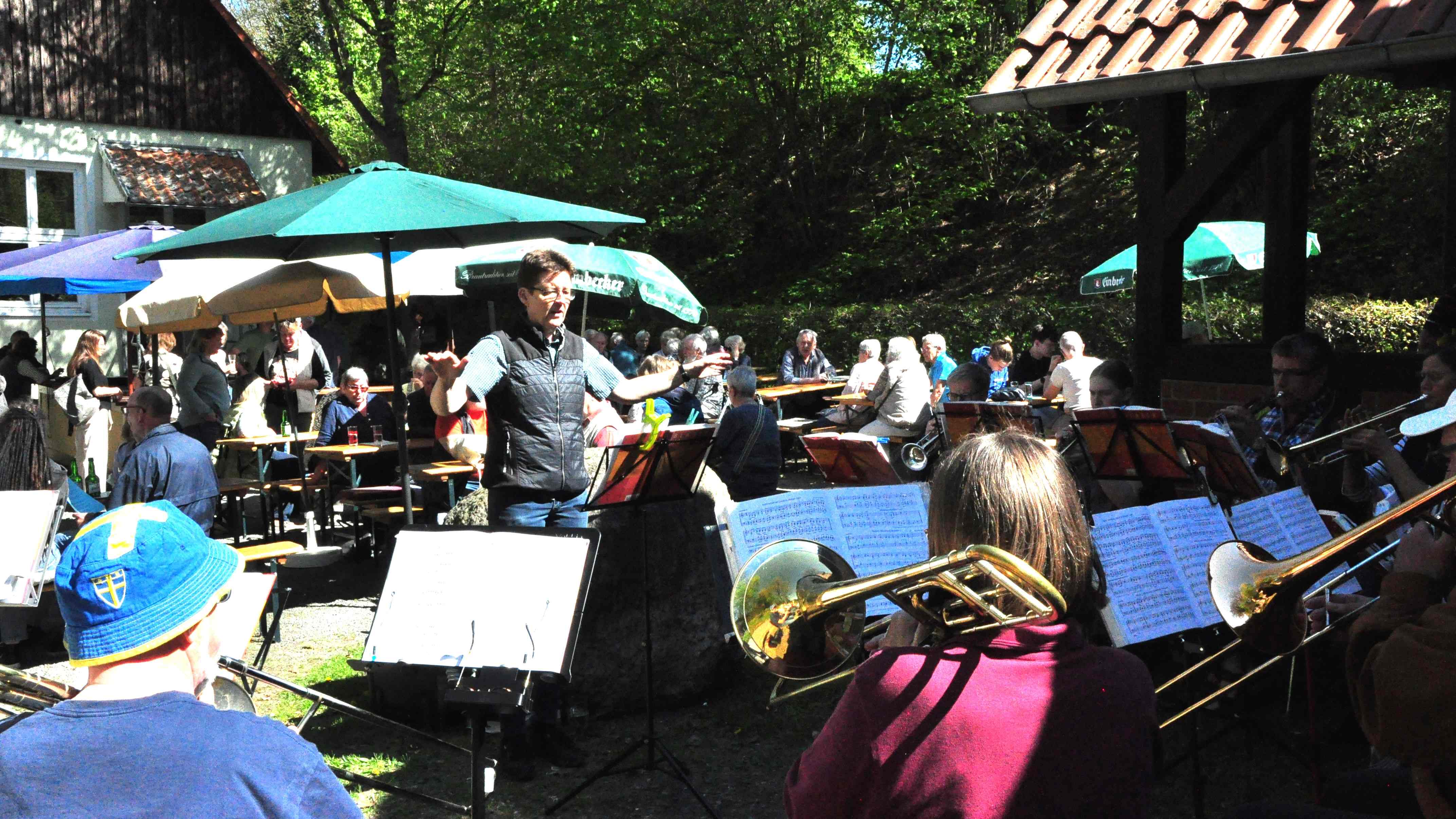 www.kuventhal.de - Maifeier am Dorfgemeinschaftshaus
